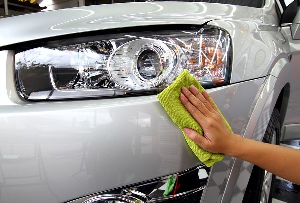 Study Finds Better Headlights Can Help Prevent Car Accidents